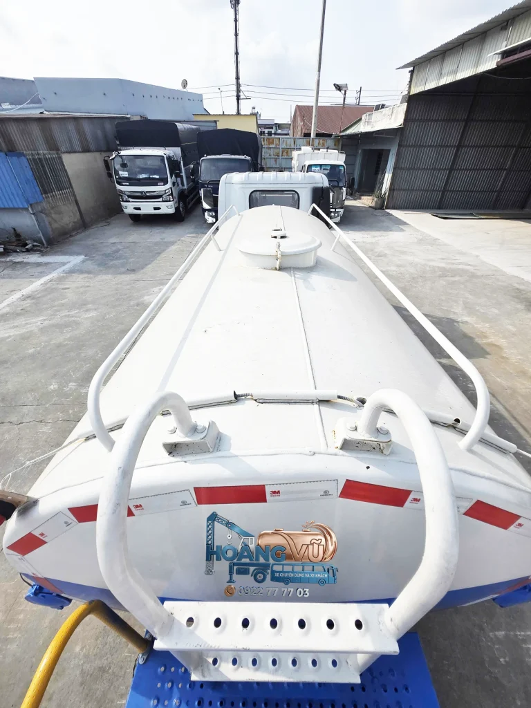 bon nuoc 5 khoi dongfeng9